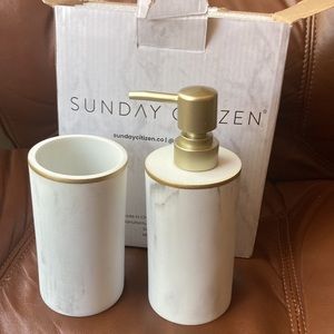 Sunday citizen, 2 price bathroom set lotion bottle with with up NEW